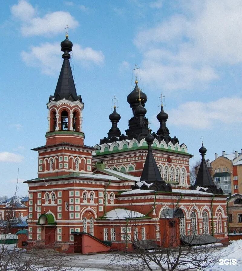 Городка киров. Вятка Серафимовская Церковь Любовиков.