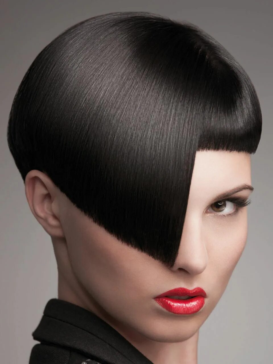 Креативные женские челки. Креативные стрижки женские на длинные волосы. Креативные стрижки женские на длинные волосы. Стрижка гарсон пикси. Стрижка паж 2022 короткая.