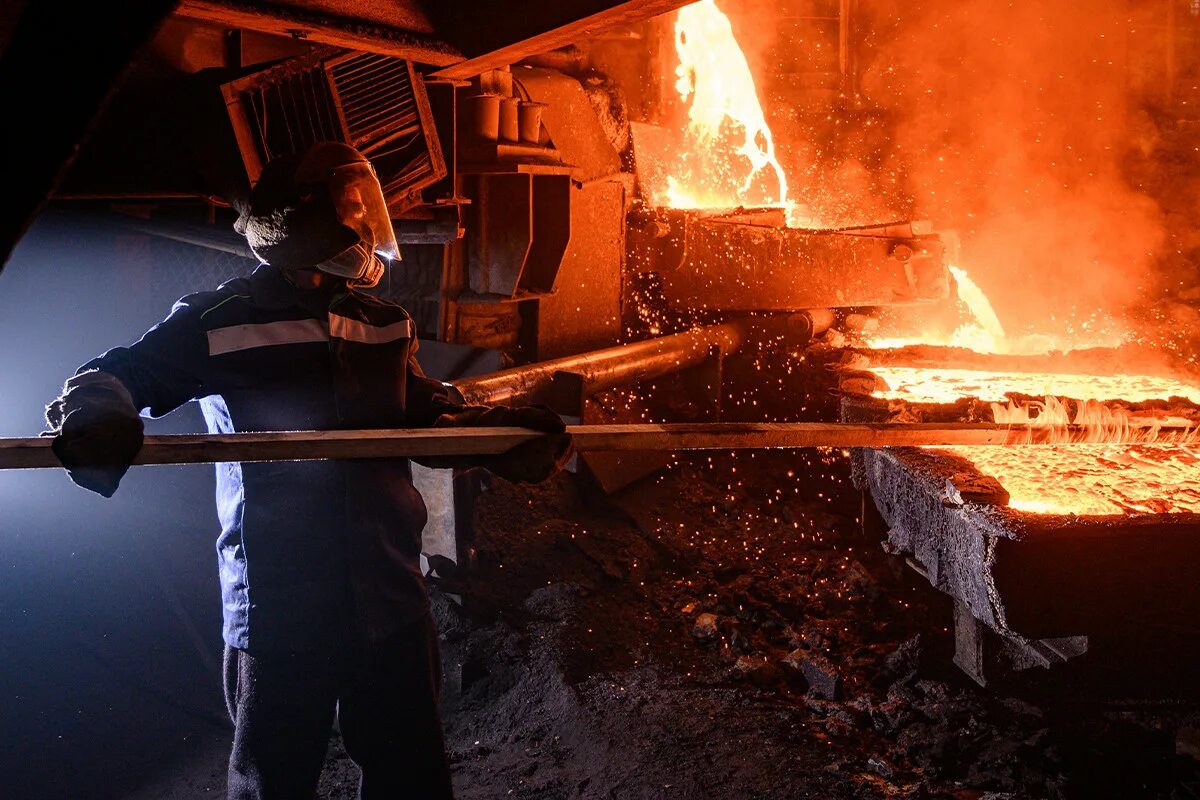 Норильский Горно-металлургический комбинат. Норникель производство. Кольская Горно-металлургическая компания. Норникель Кольская ГМК. Норильский горно металлургический комбинат относится