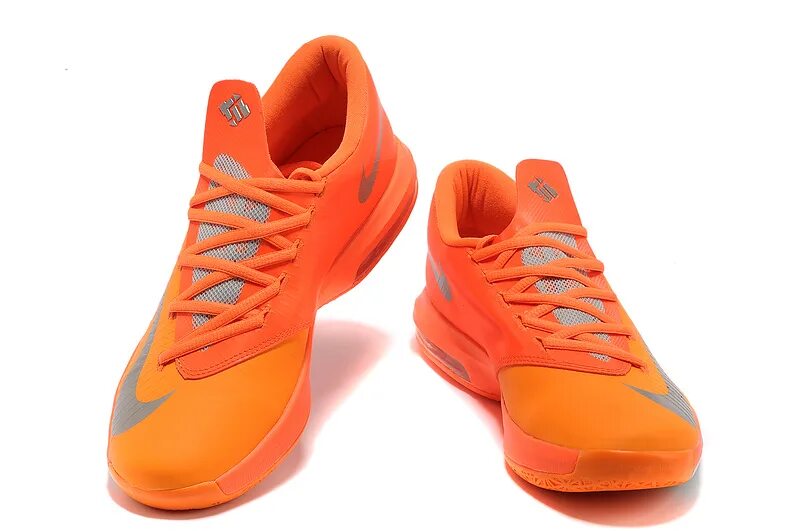 Оранжевые вещи. Оранжевый цвет в одежде. Туфли carel оранжевый. Оранжевый цвет в одежде. Оранжевые вещи предметы.