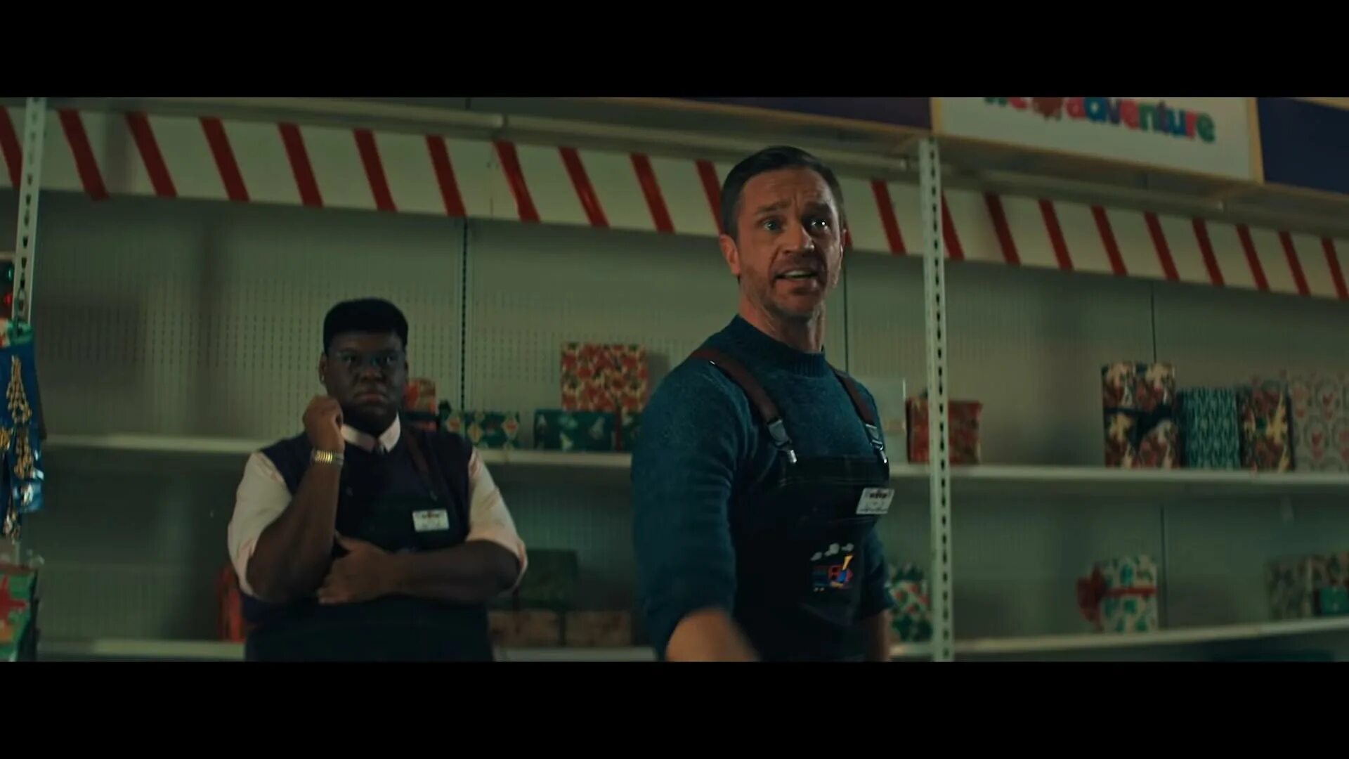 Пятница фильм 2016. Телеканал пятница аль капотня. 2 22 пятница. Должник сериал 2022. Завтракают фильм.