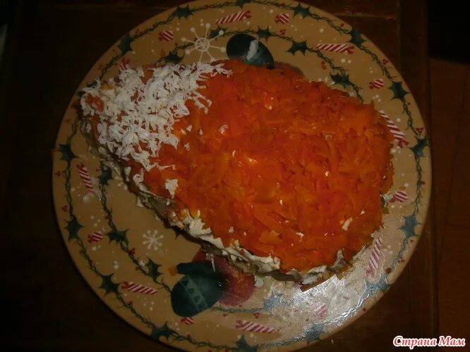 Лисья шубка с красной рыбой