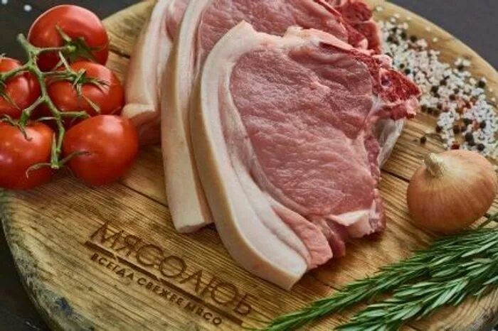 Свиная корейка на хребте Мясная Лавка Тесей