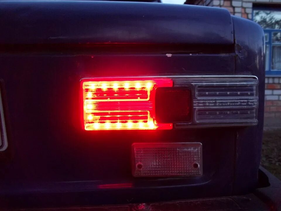 Стоп тюнинг. Стоп сигнал ваз 2101. ваз 2101 стоп. стопы ваз 2101. задний стоп сигнал ваз 2101.