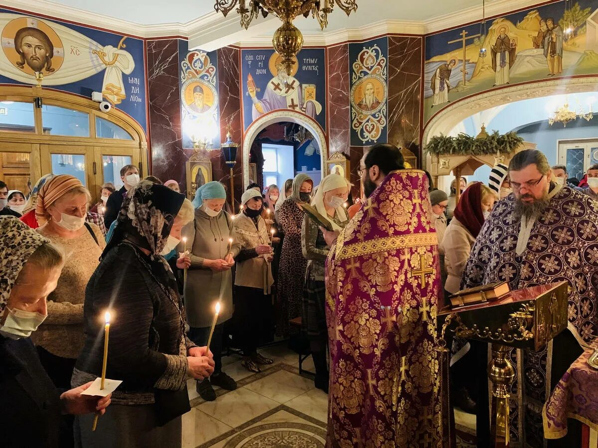Можно ли есть перед соборованием в пост. Подворье коневского монастыря. соборование в великий пост. таинство соборования.