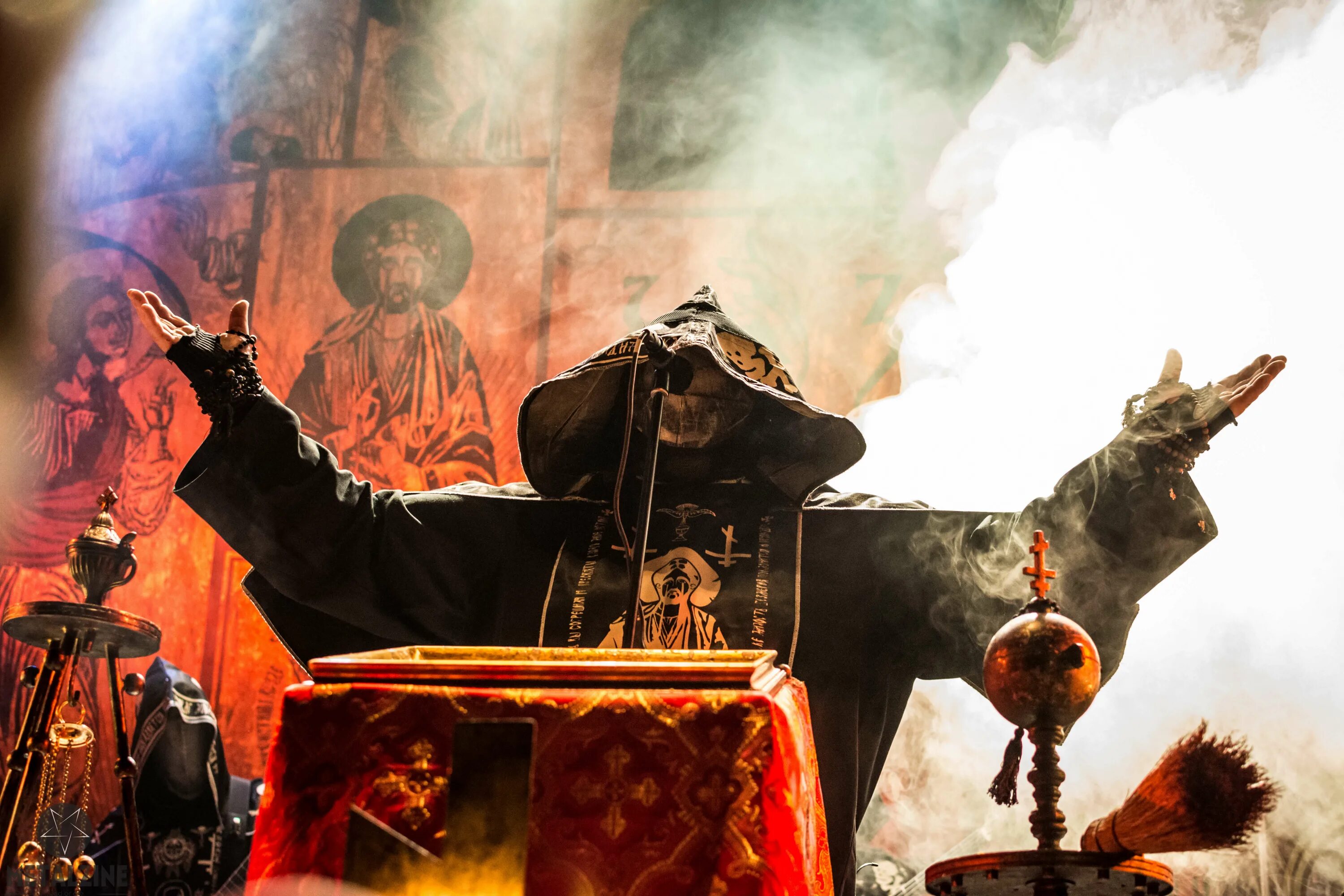 Батюшка клип. Batushka литургия. batushka yekteniya. batushka black liturgy. batushka (батюшка) - 2025 - black liturgy.