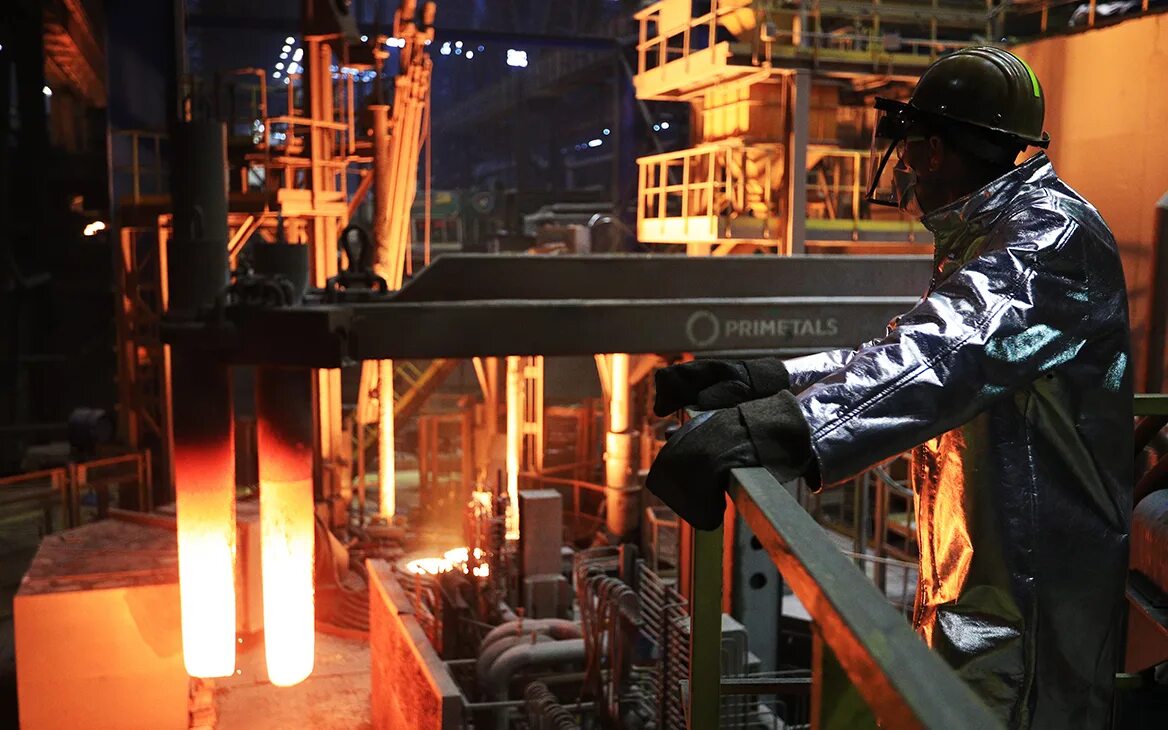 Северсталь склад. Северсталь работает. Площадь завода северсталь в череповце. Северсталь вакансии череповец. Северсталь работает.