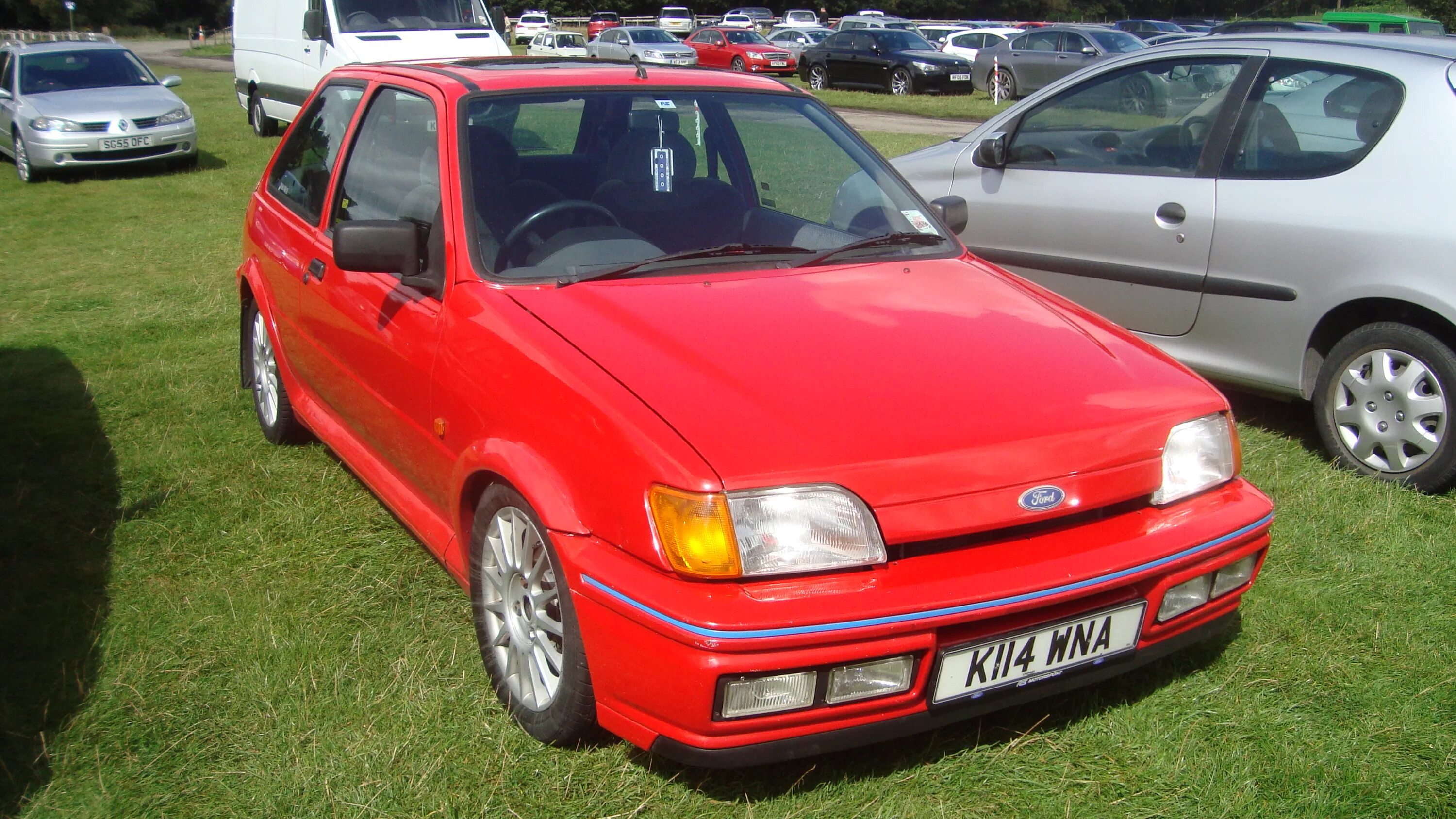 Форд фиеста 1992 года. Ford fiesta 1992. Форд фиеста 92. Форд фиеста 1992 года. Форд фиеста 1992 года.