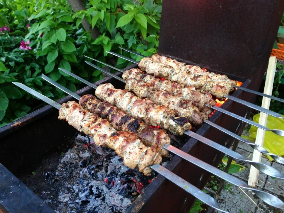Маринад для шашлыка из свинины - самые вкусные рецепты, чтобы мясо было мягким и