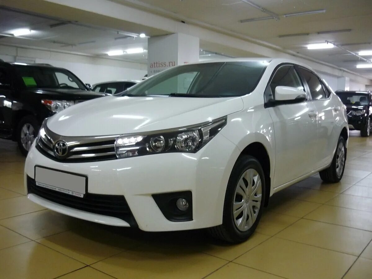 Купить тойоту королла москва московская область. Toyota Corolla (e160) 2013. Тойота Королла 2013. Тойота Королла 2013г. Тойота Королла 2013 белая.