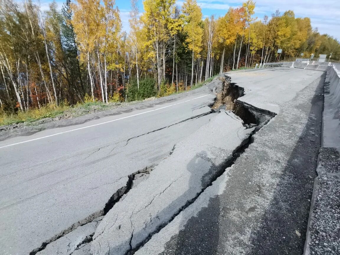 Землетрясение улан удэ. Автодорога Иркутск Улан-Удэ. Клюевка Кабанский район Байкал. Улан Удэ трасса. Федеральная трасса Байкал.