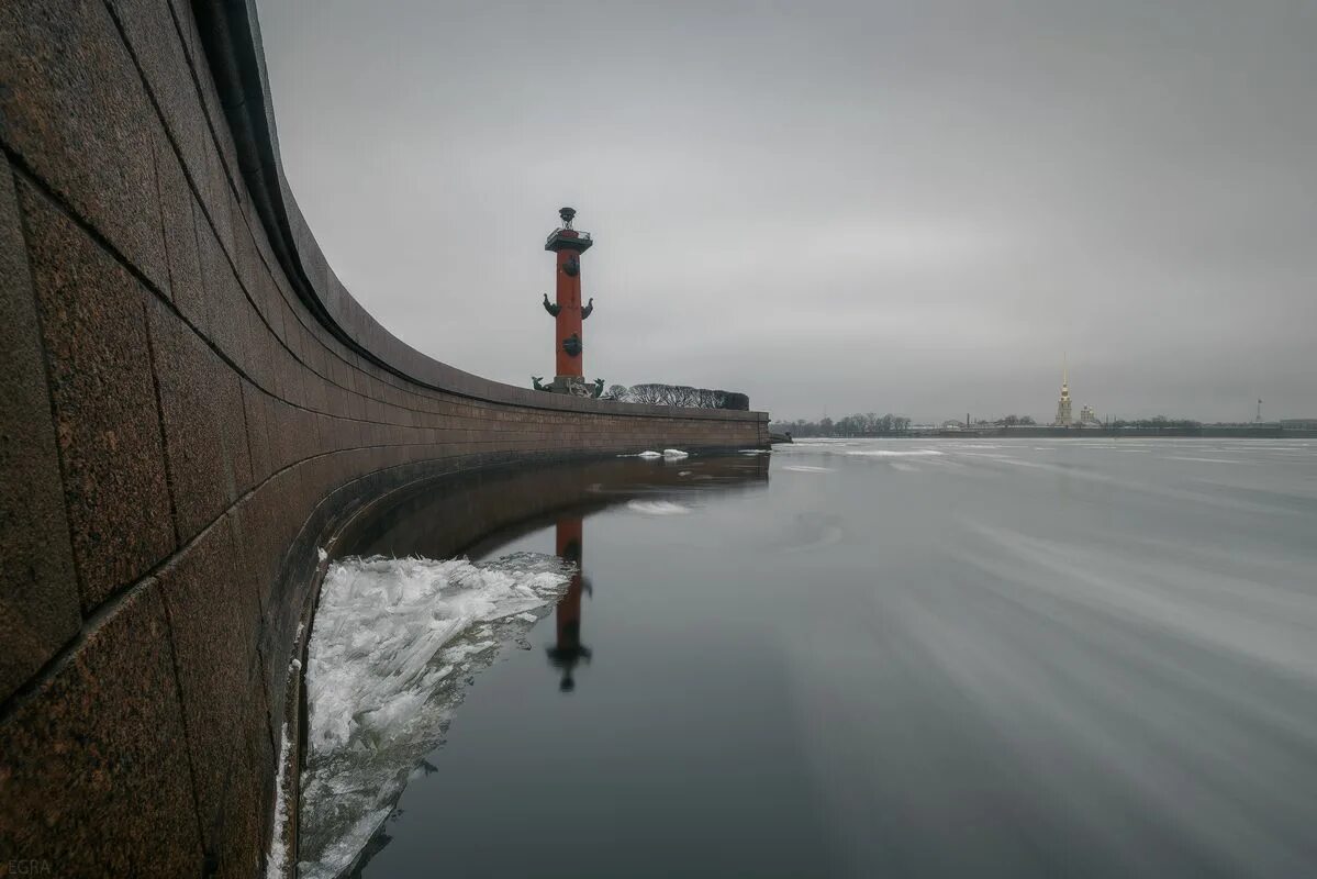 Набережная Санкт-Петербурга гранитная Санкт-Петербург. Гранитная набережная СПБ. Гранит Набережных Питера. Радиация спб