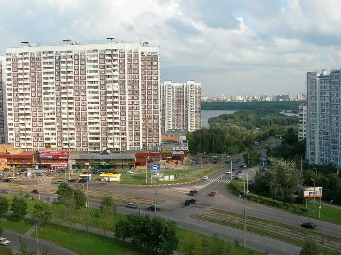 жк лазурный блюз строгино. московский район строгино. вторичка метро строгино. москва, улица твардовского, 12. москва район строгино парк.