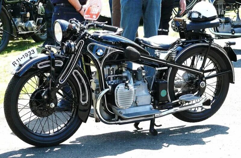 R 11 2