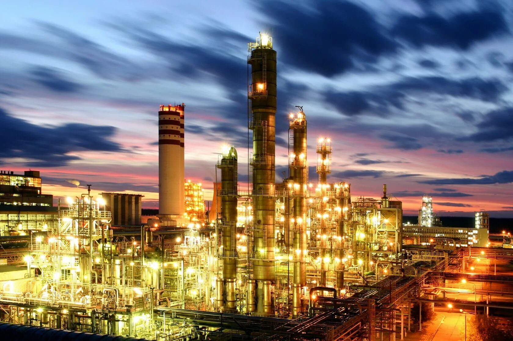 южно-уральский нефтеперерабатывающий завод. бухара нпз. нефтехим чешская промышленность. итатский нефтеперерабатывающий завод. крупнейший нефтеперерабатывающий завод в россии.