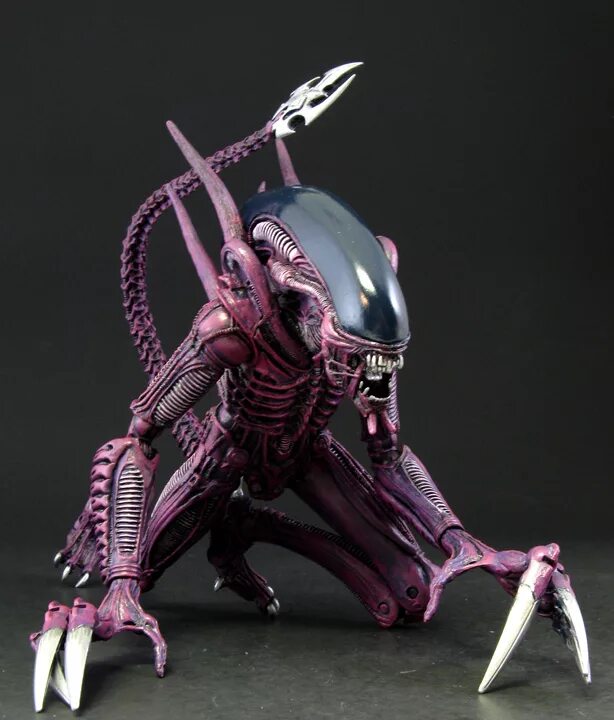 Razor claws alien. Alien boss astd. Предалиен преторианец. 2d игрок. Предалиен чужехищник.