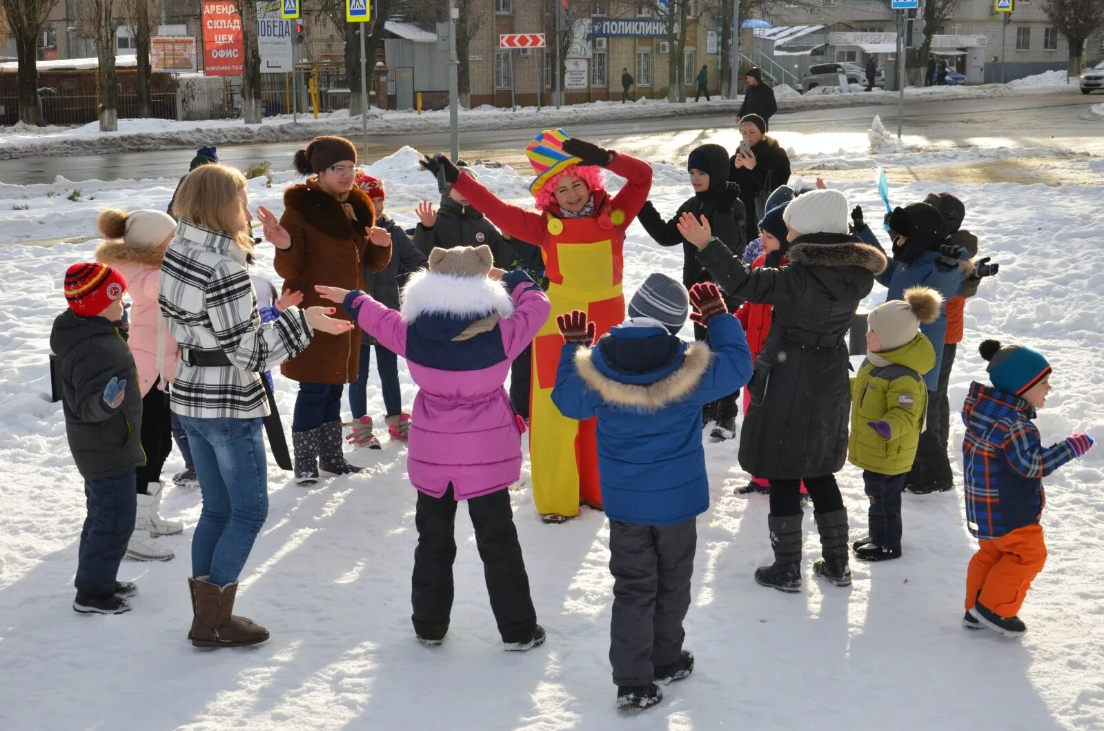 Зимняя мозаика игровая программа для детей. Ребенок на морозе. Путешествие в синею сказку. Новогодние персонажи. Иллюстрации к зимним сказкам.