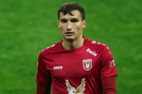 Георгиев футболист