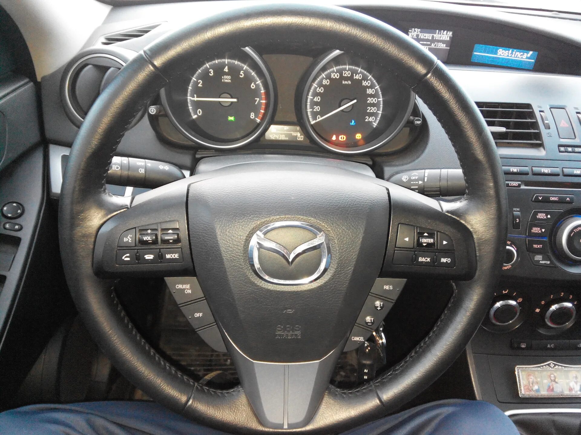 Круиз мазда 6. Руль Mazda 3 BL круиз. Mazda 6 GH круиз контроль. Мазда 3 2012 год круиз контроль. Mazda 6 круиз контроль кнопки.