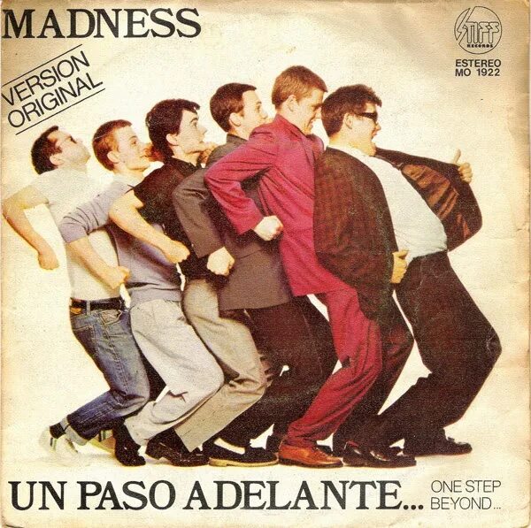 Madness тексты. Группа madness 1976 год. madness one step beyond 1979. masness группа. madness &quot;one step beyond&quot;.