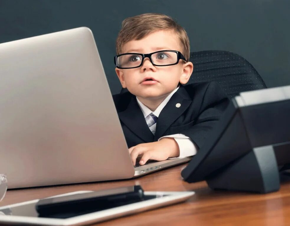 деловой подросток. школьник бизнесмен. школьники бизнесмены. подросток бизнесмен. школьники бизнесмены.
