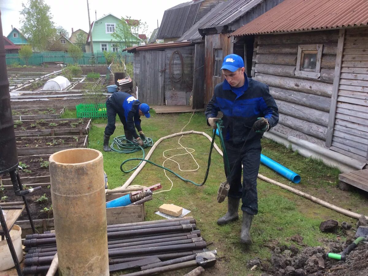 Бурение воды отзывы. Скважина на воду в Северодвинске.