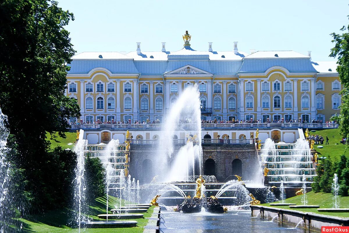Петродворец в санкт-петербурге. Работа спб петергоф. 1845 г. Государственный музей-заповедник петергоф санкт-петербург. Фонтаны нижнего парка в петергофе.