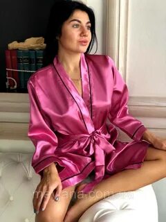 Под халатиком
