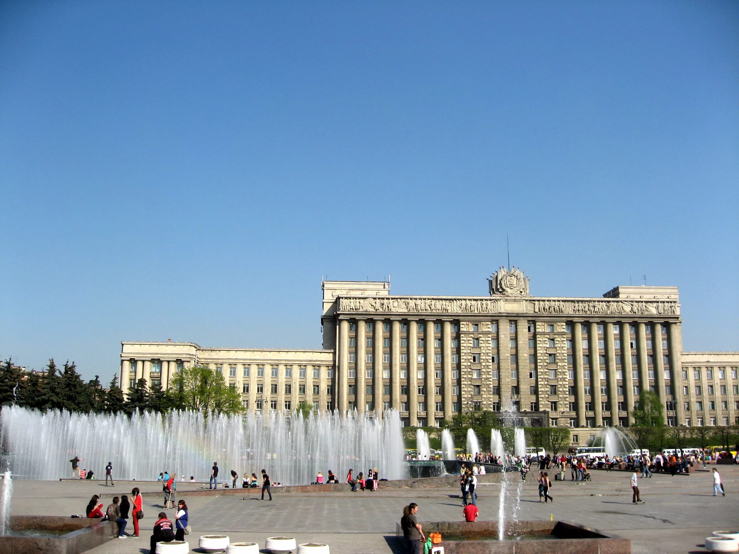 Московская площадь что будет. Метро московская/ московская площадь. Московская площадь что будет. Дом советов на московской площади. Фонтан на московской площади в санкт-петербурге.
