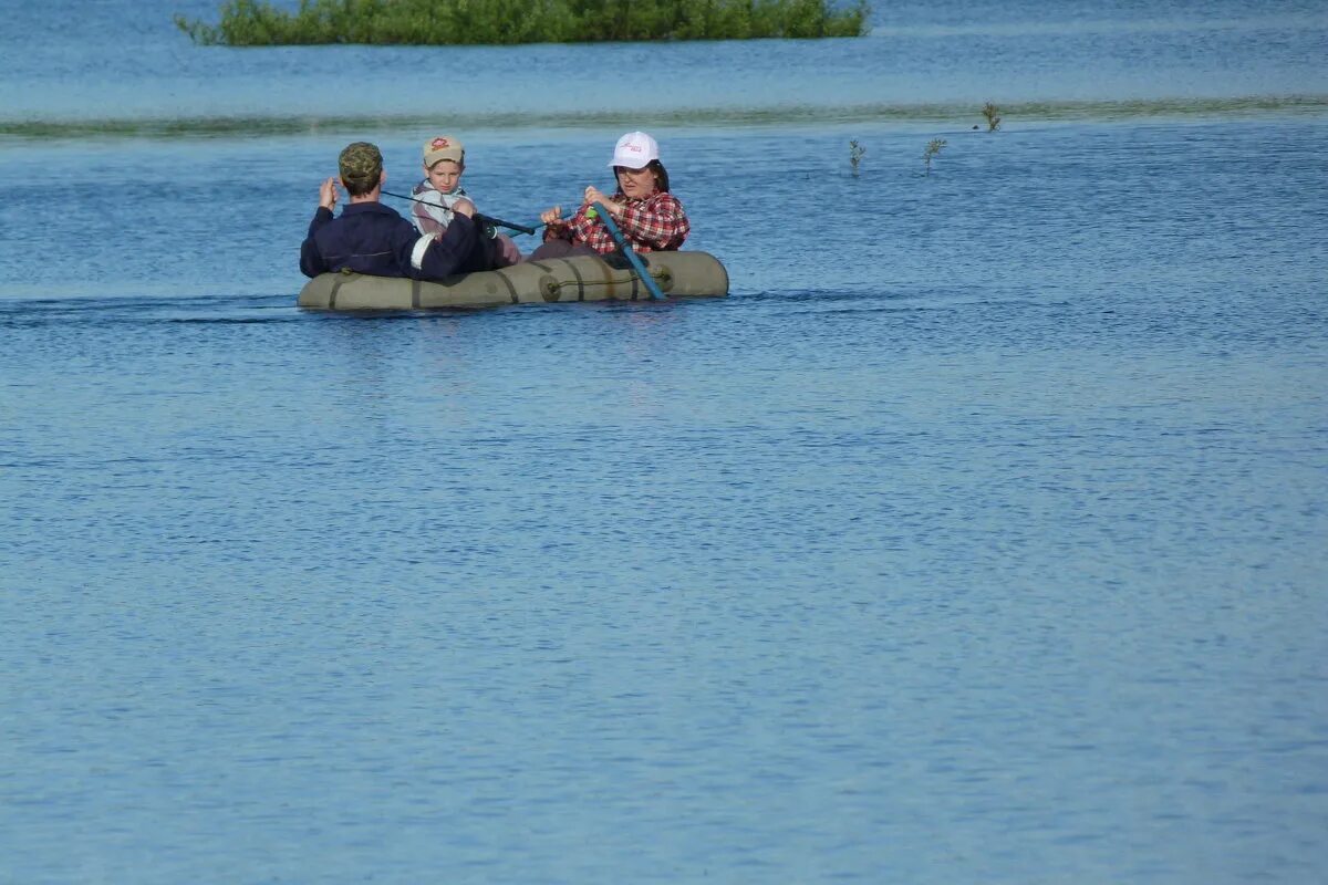 трое в лодке фильм 1961. трое в лодке сыктывкар. трое в лодке не считая собаки монморанси. двое в лодке не считая. трое в лодке сыктывкар.