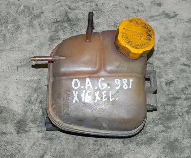 Опель бачка