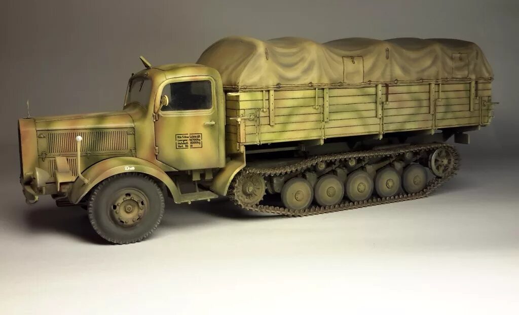 Грузовик вермахта ford v3000s. Italeri 1/35. Грузовики 1 35. Унимог 1 35. Грузовики 1 35.