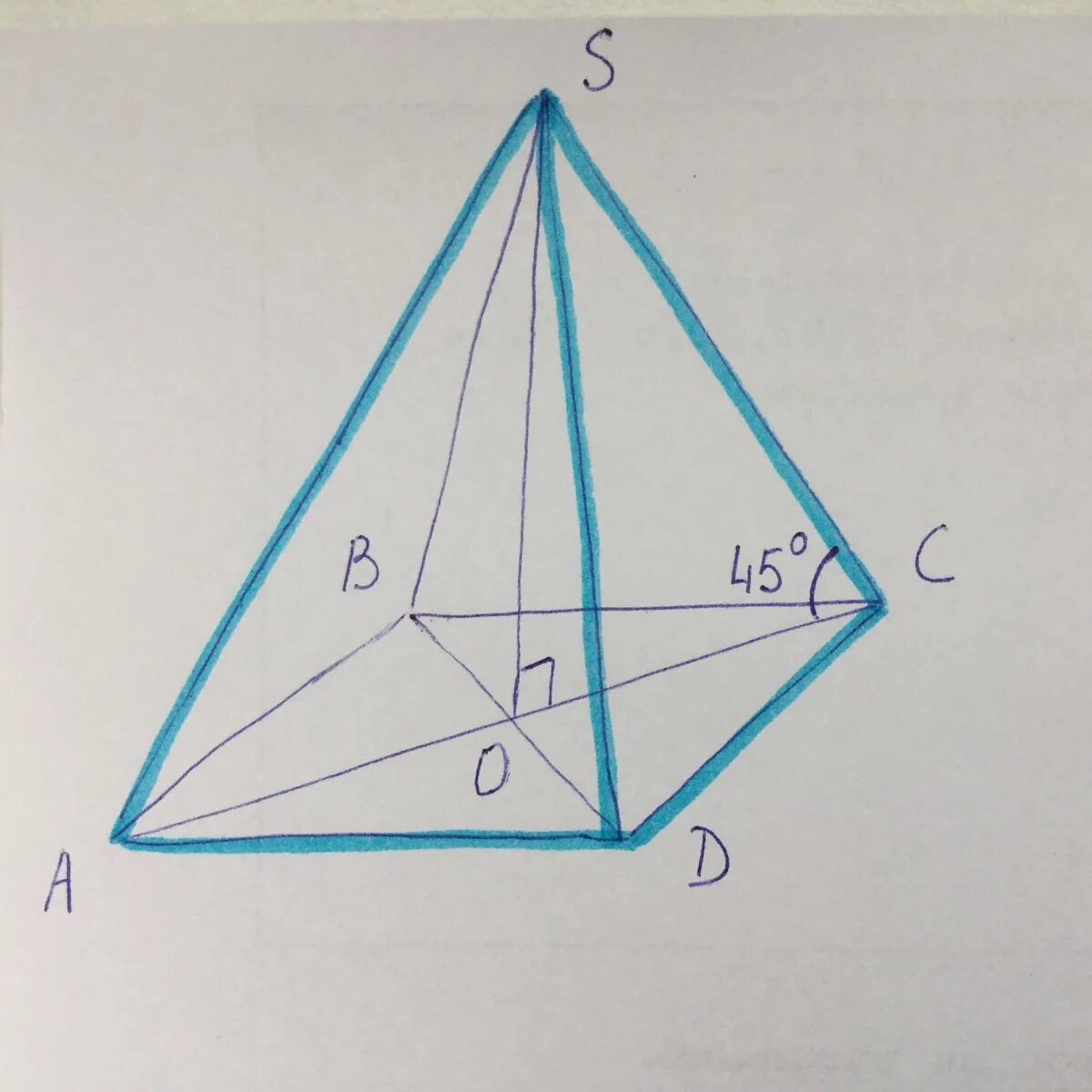 Боковое ребро правильной четырехугольной пирамиды равно 5. Правильная четырехугольная пирамида угол 45 градусов. Боковое ребро четырехугольной пирамиды. Боковое ребро правильной четырехугольной пирамиды. Правильная 4 угольная пирамида боковое ребро.