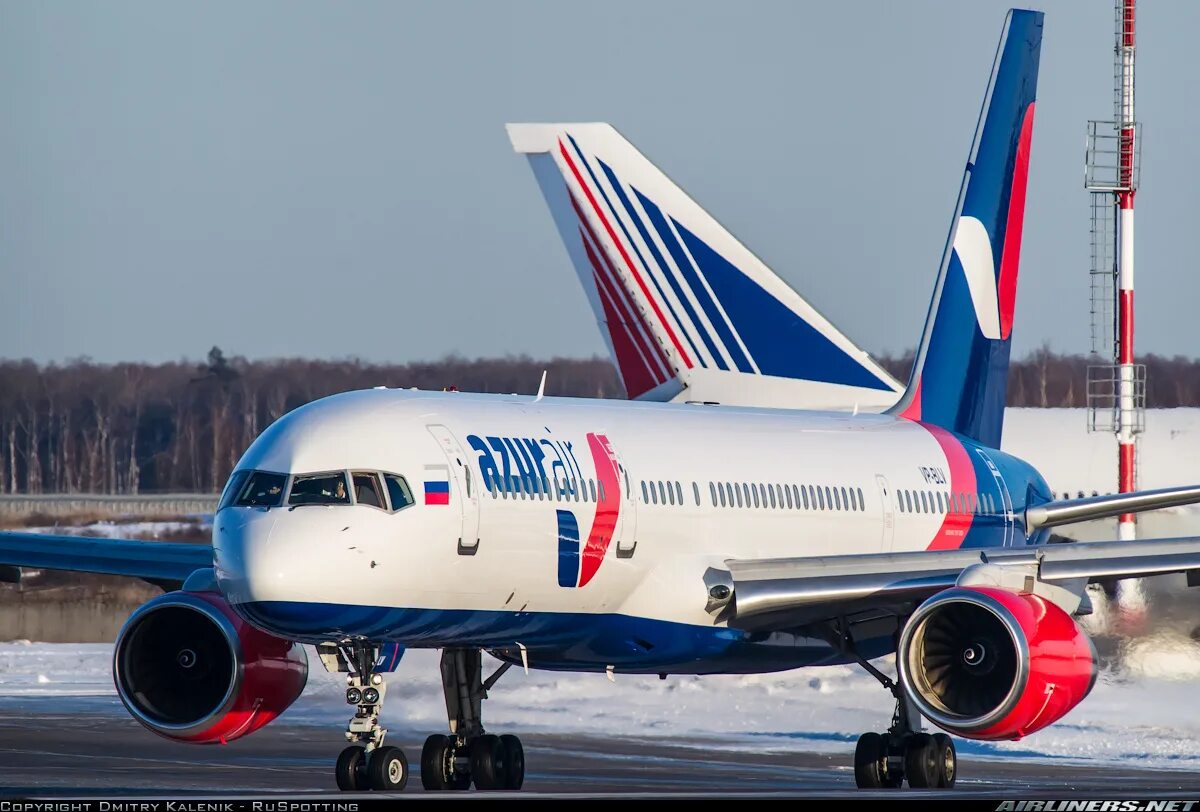 Боинг 757 Azur Air. Boeing 757 Азур. Боинг 757 и 767. Самолет авиакомпании Азур АИР. Azur авиабилеты