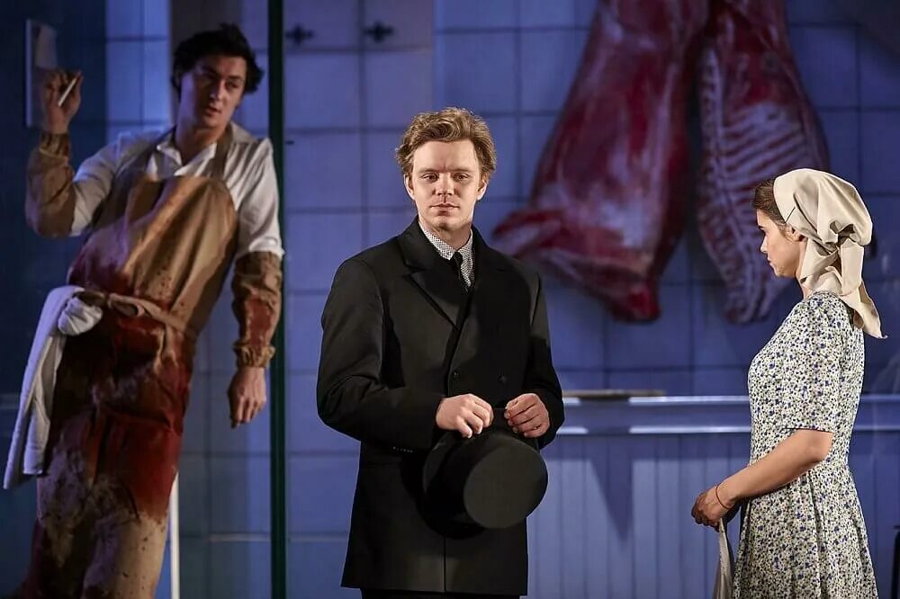 Спектакль лес театр маяковского. Сказки венского леса театр маяковского. Спектакль лес с авериным. Спектакль лес ульяновск. Театр маяковского на сретенке сказки венского леса.