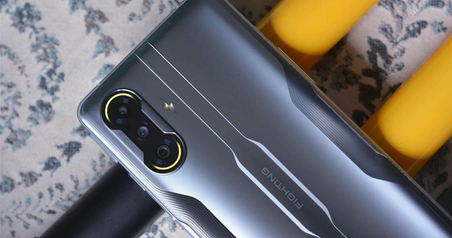 Смартфон 8 256 обзор. Смартфон poco f4 gt. смартфон xiaomi poco f4. xiaomi f4 gt. poco x4 gt камера.
