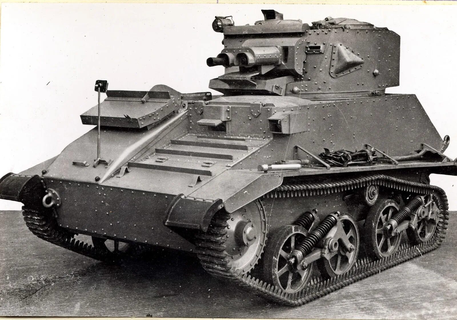 Mk vi. Vickers light tank mk vib. танк виккерс mk1 прототип. танк mk.vib. mk.vib.