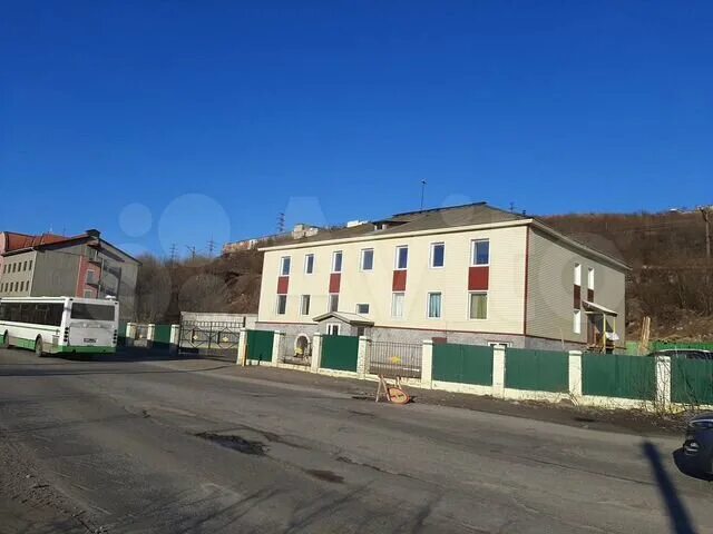 Продам в мурманске. Продам в мурманске. Фурманова 2 бирск. Мурманск ул кирпичная. Чумбарова лучинского 17 мурманск.