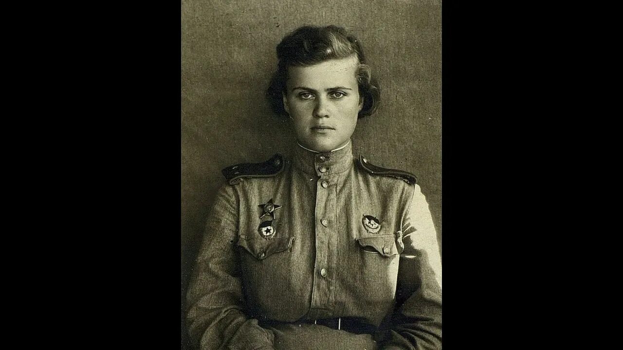 Евгений руднева фото Евгения Руднева: геройски погибшая командир полка "ночных ведьм" Пыльный микрофо