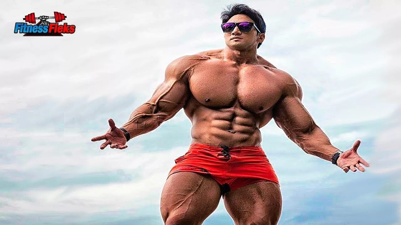 Самый накаченный. Монстр трак форд ф150. Супер супер огромное. Супер супер огромное. Грег ковач бодибилдер.