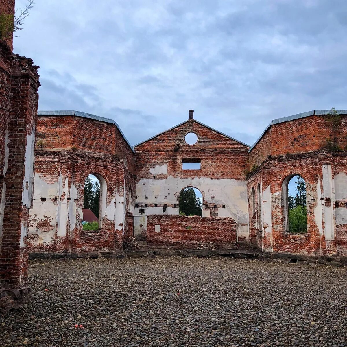 Кирха прихода яаккима. Карелия кирха прихода яккима. Кирха яккима зимой. Кирха яккима. Руины лютеранской церкви в г.