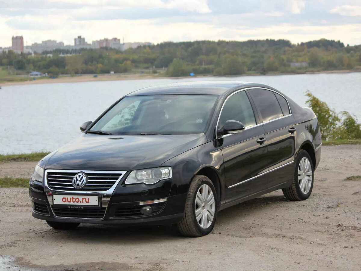 Пассат 1.6 отзывы. Volkswagen Passat b6 Black. Volkswagen Passat b6 седан черный. Volkswagen Passat b6 седан черный 2010. Фольксваген Пассат б6 2010.