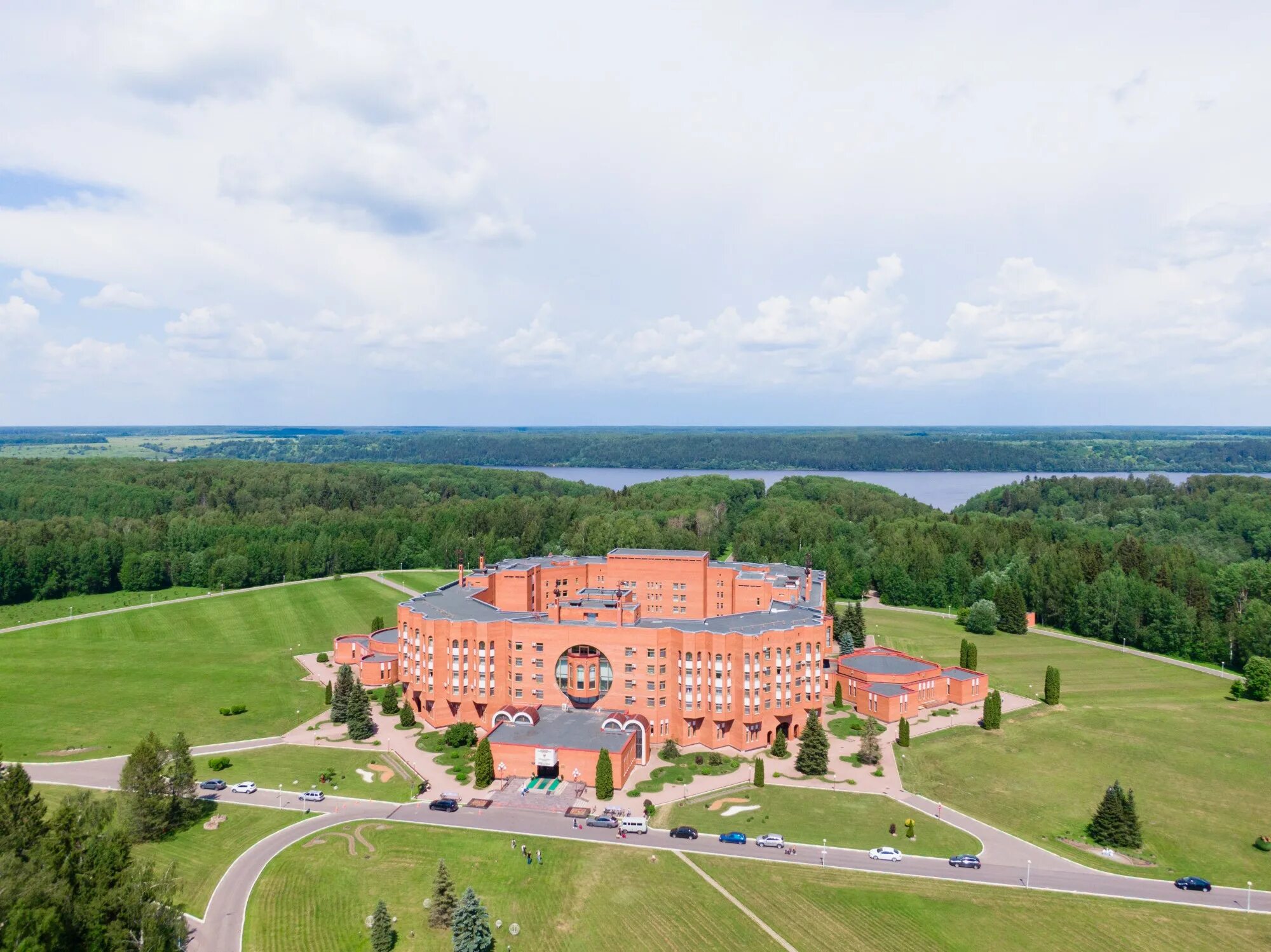 Кинешма санаторий решма. Санаторий мц решма. Решма ивановской. Анаторий «решма кинешма. Медицинский центр решма ивановская область.