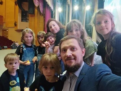 Жизнь с 16 детьми