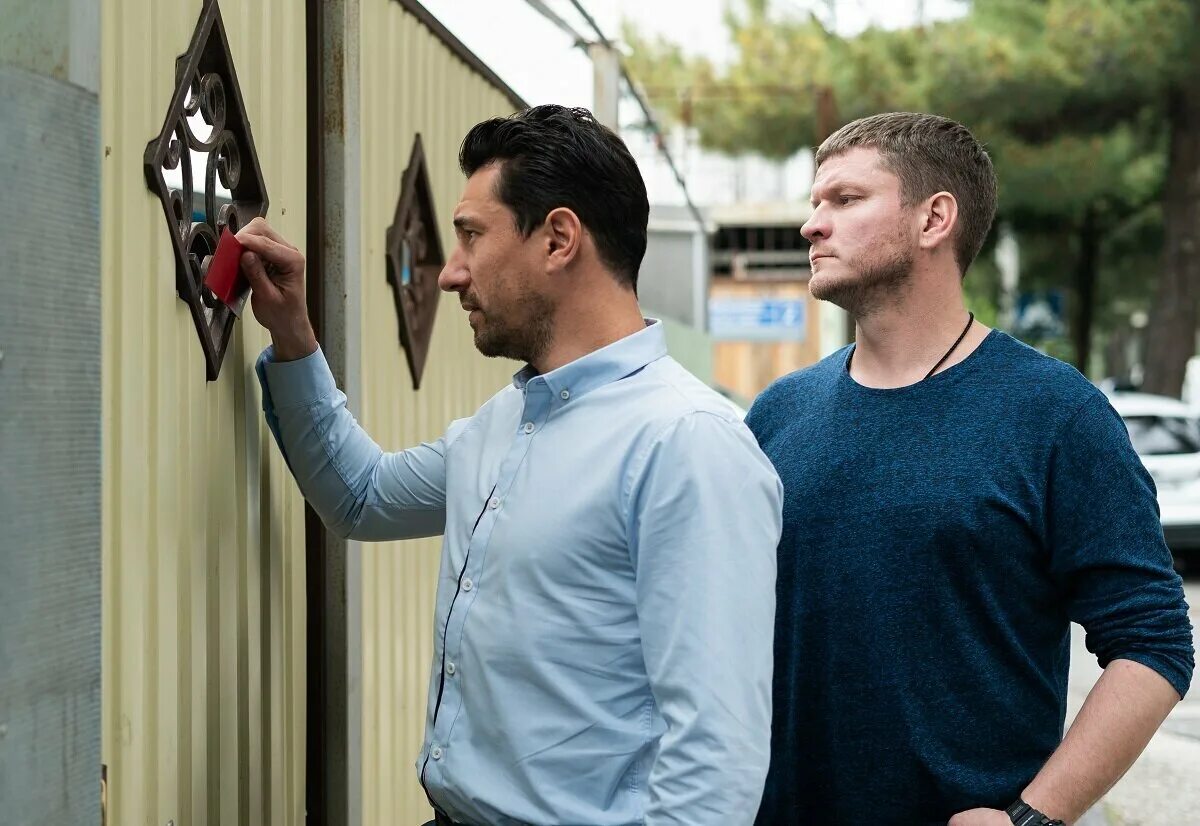 Актеры сериала дельфин 2 фото Кадры из сериала "Дельфин" Российская газета