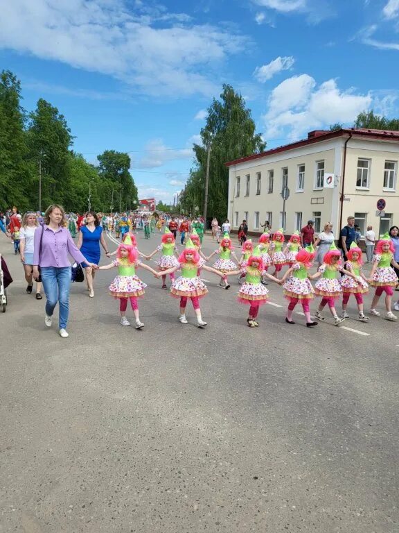 Программа дня города вичуга. День города вичуга. день города вичуга 2025. день города вичуга 2025. вичуга 2004 день города.