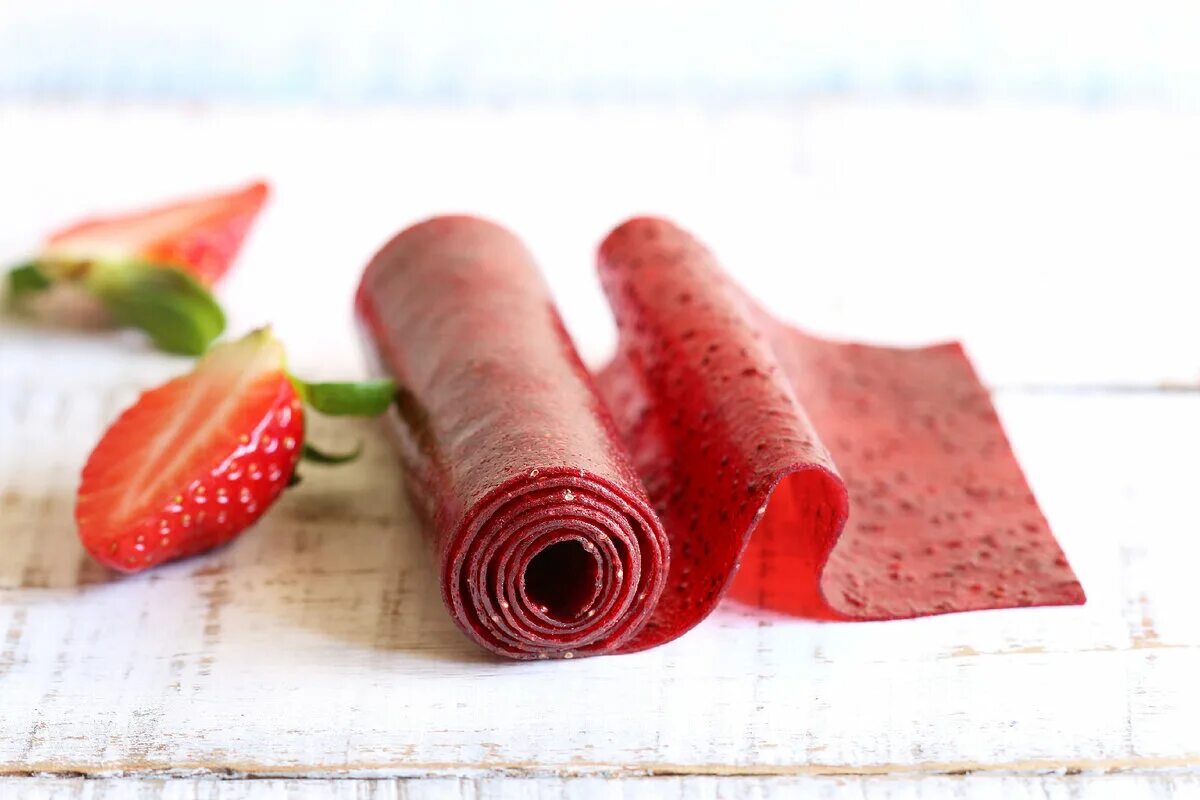 ягодная пастила. пастила клубничная. пастила из земляники. пастила из виктории. пастила домашняя.