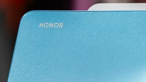 Honor 90 silver