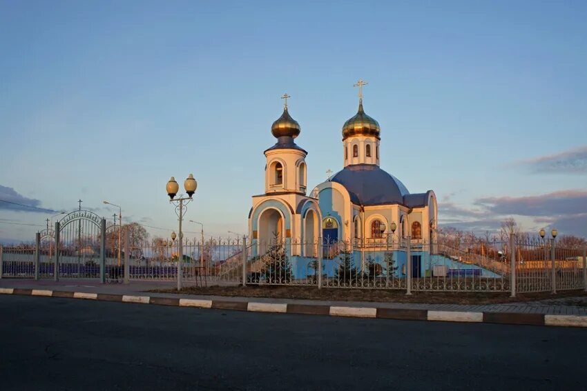 Погода бобровы дворы. Храм покрова пресвятой богородицы бобровы дворы. храм покрова пресвятой богородицы губкин.