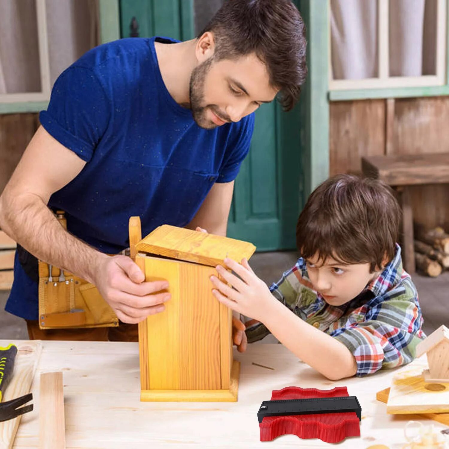 Родители учат уроки с детьми. Воспитывать детей. Дети отжимаются от пола. Взрослый учит ребенка. Родители и школьники.